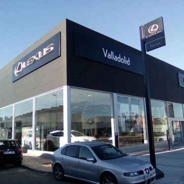 Construcciones Rey Lexus Valladolid